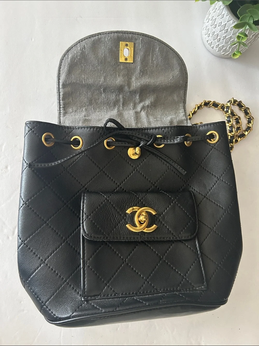 Beautiful Bag signature quilted